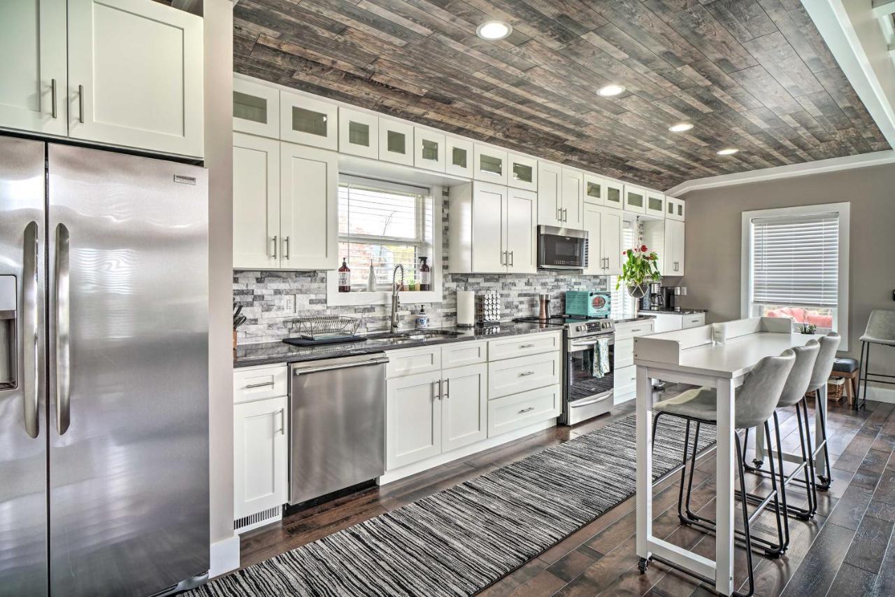 Spacious Sevierville Home With Hot Tub! Extérieur photo