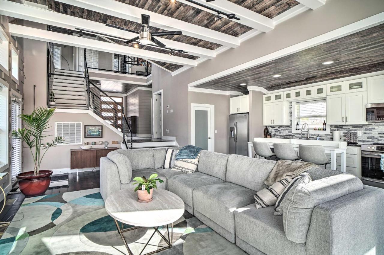 Spacious Sevierville Home With Hot Tub! Extérieur photo