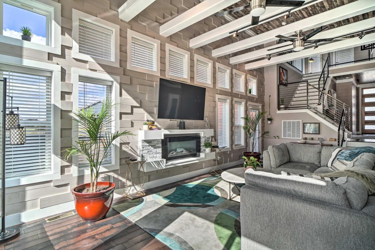 Spacious Sevierville Home With Hot Tub! Extérieur photo