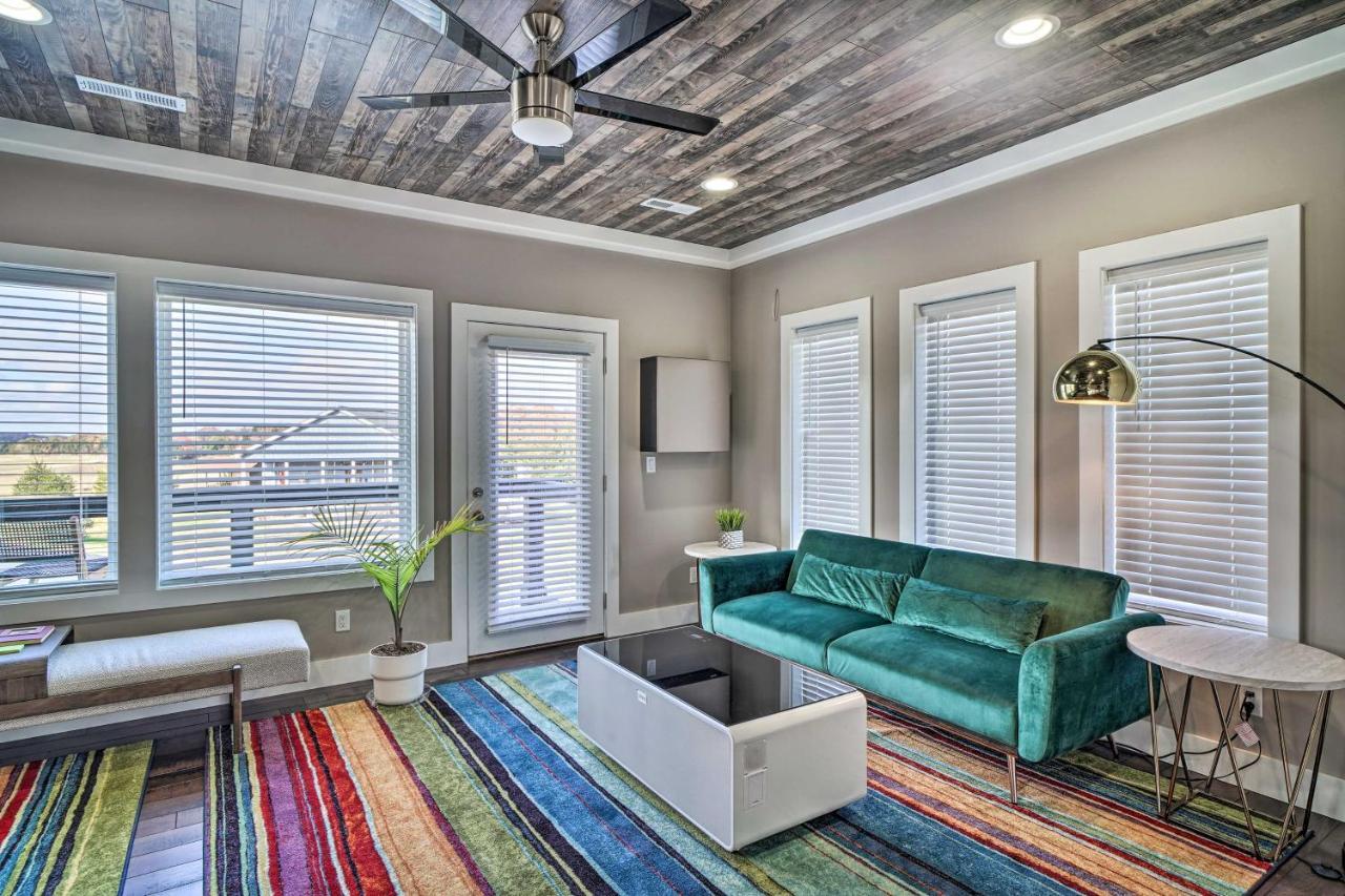 Spacious Sevierville Home With Hot Tub! Extérieur photo